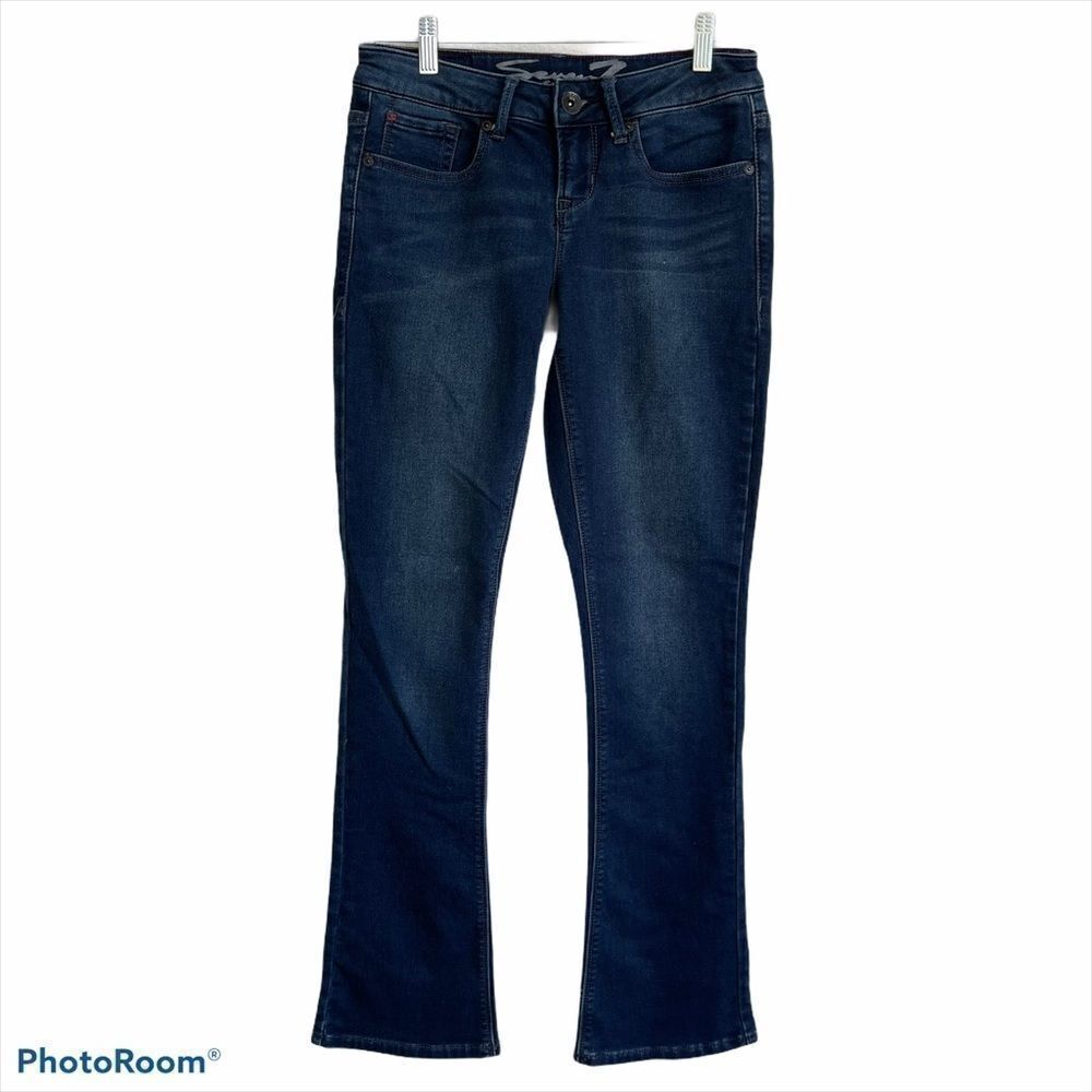 Seven 7 Medium to Dark Wash Bootcut Jeans, Size 4‎